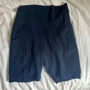 Lululemon biker shorts women’s size 4